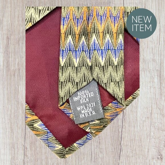 Croft & Barrow Zigzag Pattern Silk Tie - Green Yellow & Blue - Picture 3 of 12